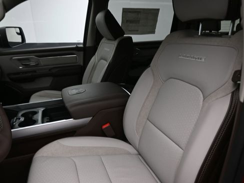 New 2026 RAM 1500 Laramie w/ Laramie Southwest Edition AWD/4WD image 33