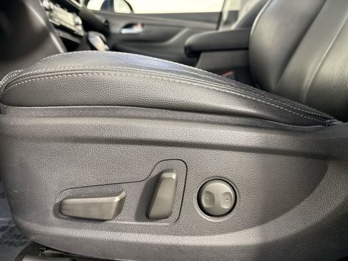 Used 2020 Hyundai Santa Fe SEL w/ Convenience + Premium Package image 21