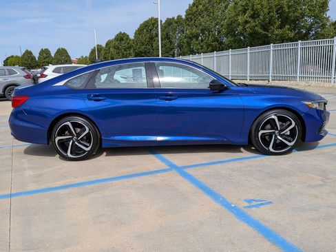 Certified 2022 Honda Accord Sport image 6