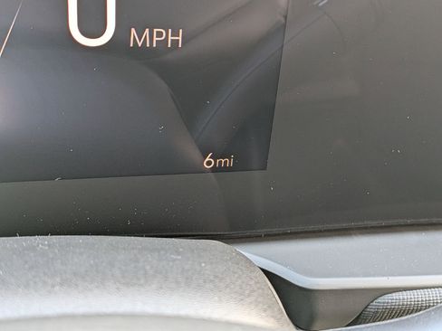 New 2026 Buick Envista Preferred w/ Advanced Safety Package FWD image 11