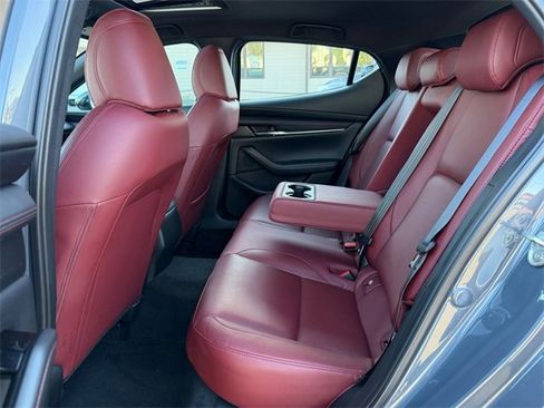 Used 2023 MAZDA MAZDA3 s image 30