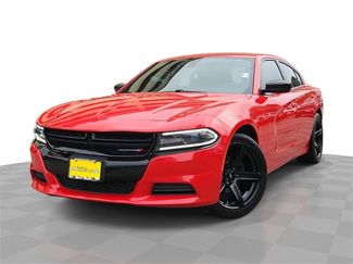 Used 2018 Dodge Charger SXT w/ Blacktop Package video 1