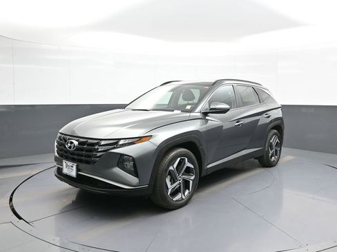 Certified 2022 Hyundai Tucson SEL AWD/4WD image 1