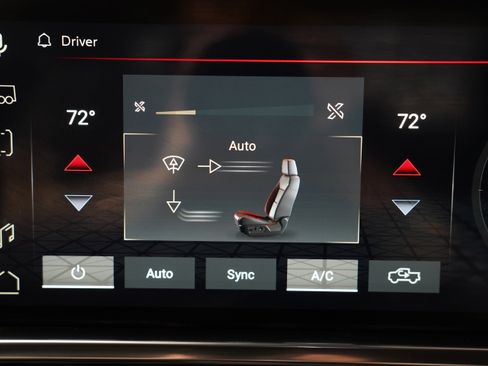 Used 2025 GMC Sierra 2500 SLT w/ SLT Convenience Package AWD/4WD image 24