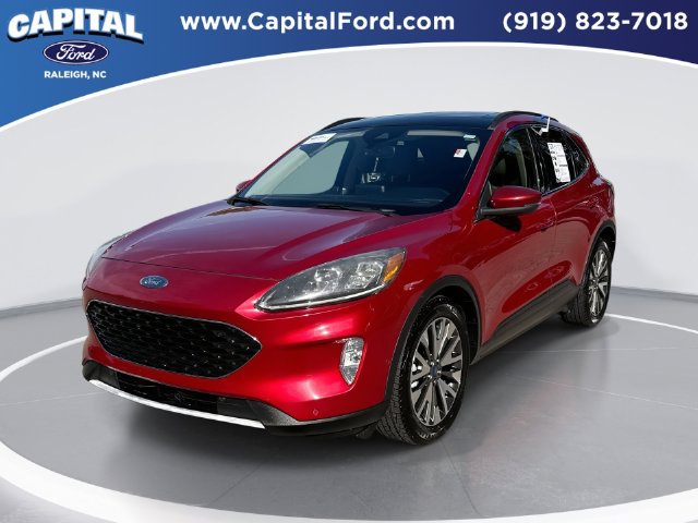 Certified 2020 Ford Escape Titanium FWD image 1