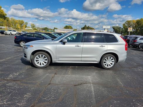 Used 2019 Volvo XC90 T6 Momentum w/ Advanced Package AWD/4WD image 3
