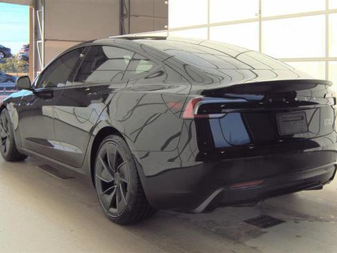 Used 2024 Tesla Model 3 Performance AWD/4WD image 10