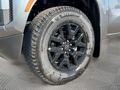 New 2026 Nissan Frontier SV image 29