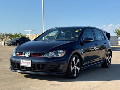Used 2015 Volkswagen GTI 4-Door FWD image 3