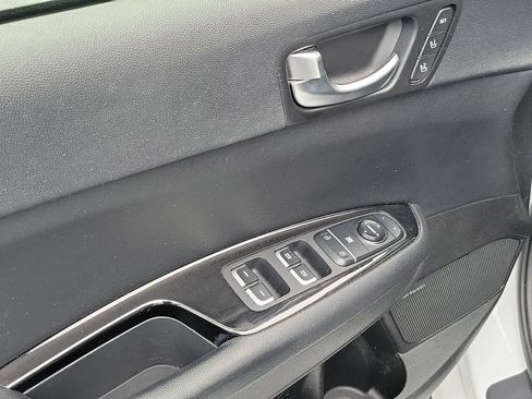 Used 2019 Kia Optima SX FWD image 21