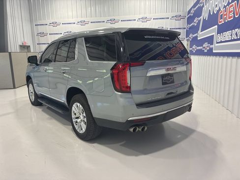 Used 2024 GMC Yukon Denali AWD/4WD image 4