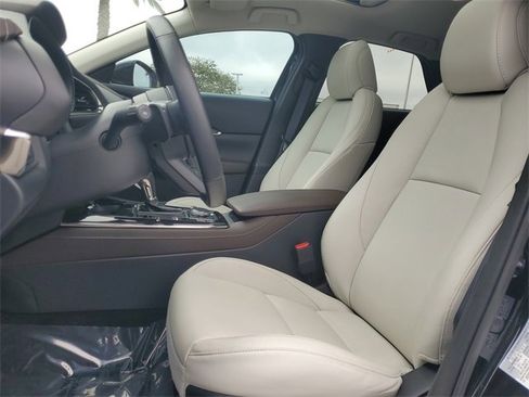 Certified 2025 MAZDA CX-30 2.5 Turbo w/ Premium Package image 18