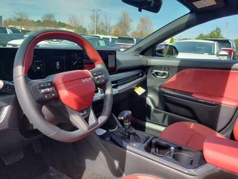 New 2026 Kia K4 GT-Line image 12