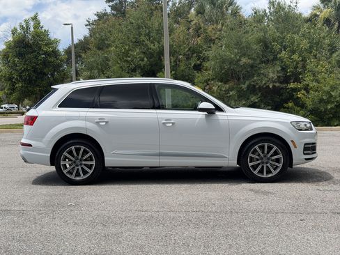 Used 2018 Audi Q7 3.0T Prestige AWD/4WD image 8