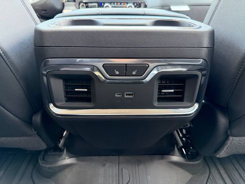 New 2026 GMC Sierra 1500 SLT w/ SLT Premium Plus Package AWD/4WD image 28