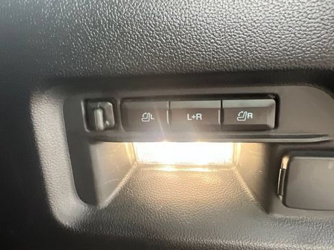 Used 2023 Ford Explorer ST w/ Equipment Group 401A AWD/4WD image 17