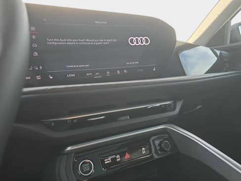 Certified 2025 Audi Q5 Premium w/ Premium Plus AWD/4WD image 15