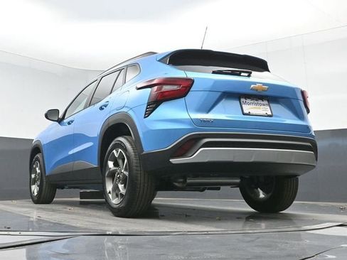 New 2026 Chevrolet Trax LT w/ Driver Confidence Package FWD image 44