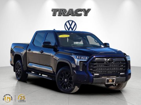 Used 2025 Toyota Tundra Limited AWD/4WD image 1