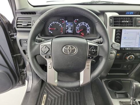 Used 2021 Toyota 4Runner SR5 Premium RWD image 20