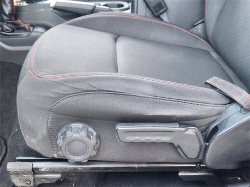 Used 2021 Jeep Wrangler Rubicon image 24