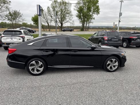 Used 2018 Honda Accord EX image 28
