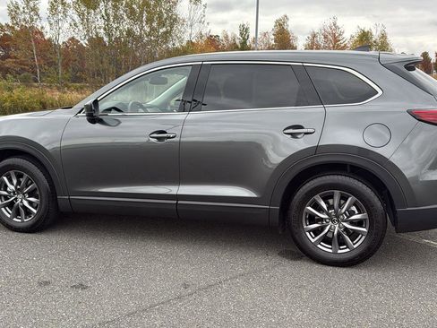Used 2023 MAZDA CX-9 Touring image 11