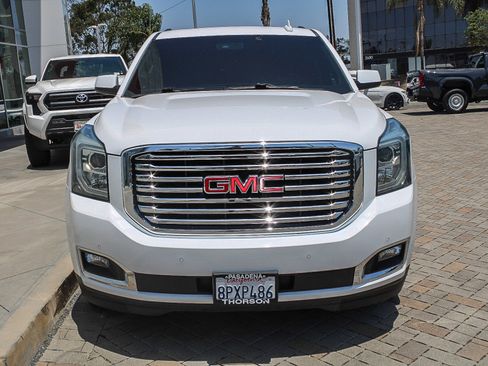 Used 2020 GMC Yukon SLT w/ Premium Edition RWD image 2