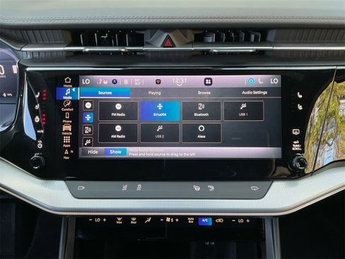 Used 2024 Jeep Wagoneer Launch Edition image 21