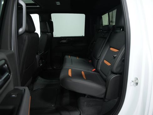 New 2026 GMC Sierra 2500 AT4 w/ AT4 Preferred Package image 20