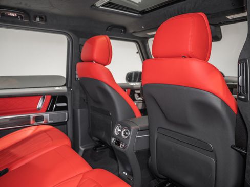 Used 2026 Mercedes-Benz G 63 AMG 4MATIC image 25