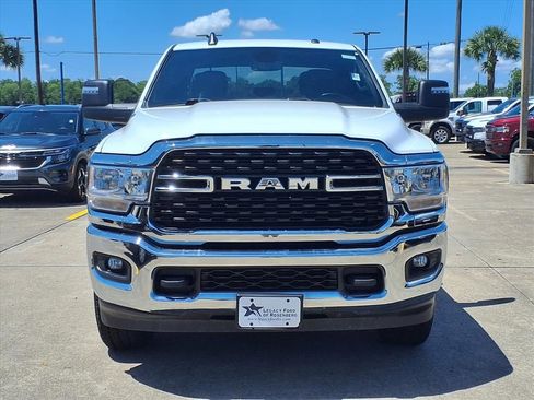 Used 2024 RAM 2500 Big Horn AWD/4WD image 6