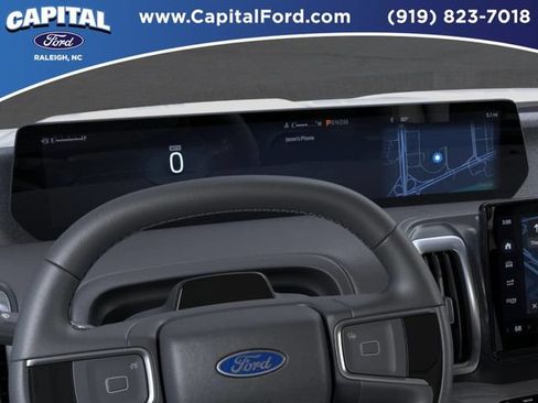 Certified 2025 Ford Expedition Platinum w/ Driver's Package AWD/4WD image 13