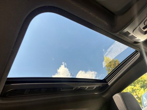 Used 2020 BMW 430i xDrive Coupe w/ Convenience Package image 5