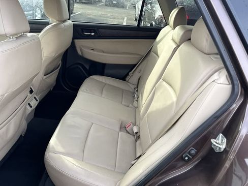 Used 2019 Subaru Outback 2.5i Limited w/ Popular Package #2 image 18