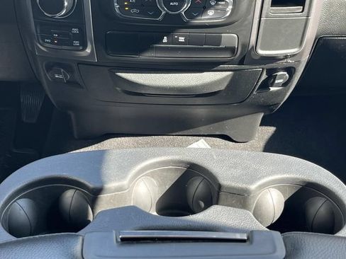 Used 2023 RAM 1500 Classic SLT w/ Electronics Group AWD/4WD image 16
