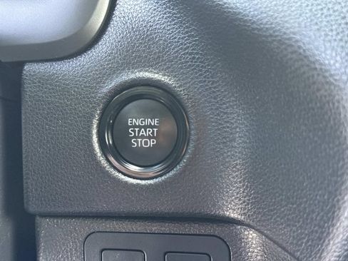 Used 2025 Toyota Tundra SR5 w/ SR5 Convenience Package AWD/4WD image 14