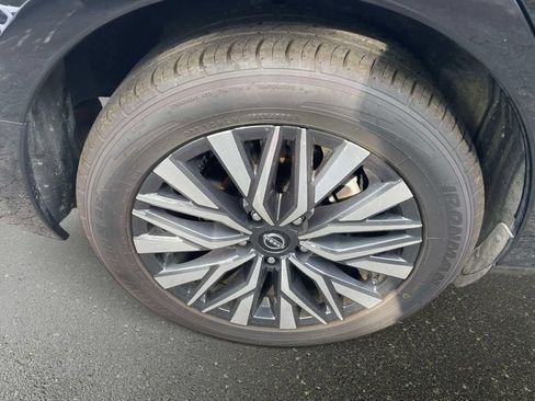 Used 2025 Nissan Altima 2.5 SV FWD image 7