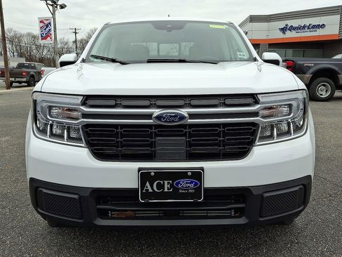 Used 2023 Ford Maverick Lariat w/ Lariat Luxury Package image 2