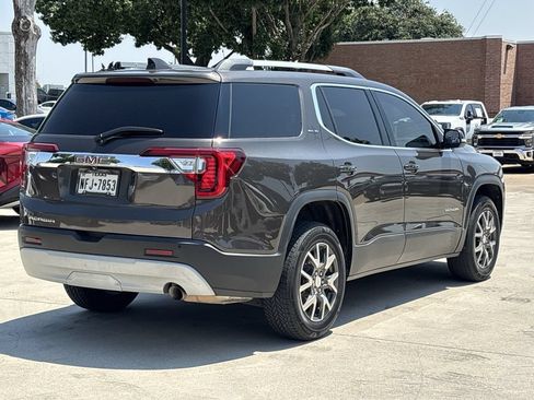 Used 2020 GMC Acadia SLE w/ Driver Convenience Package FWD image 3