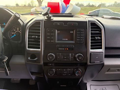 Used 2016 Ford F150 XLT image 33