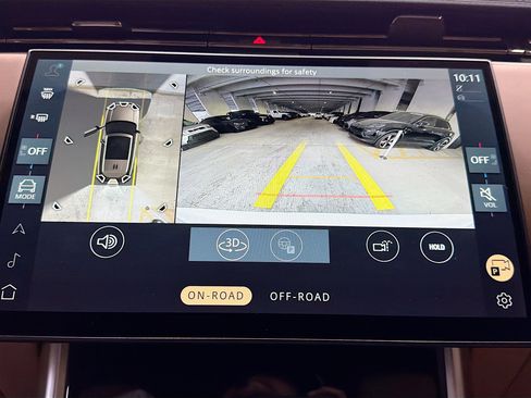 New 2026 Land Rover Range Rover Long Wheelbase SE AWD/4WD image 32