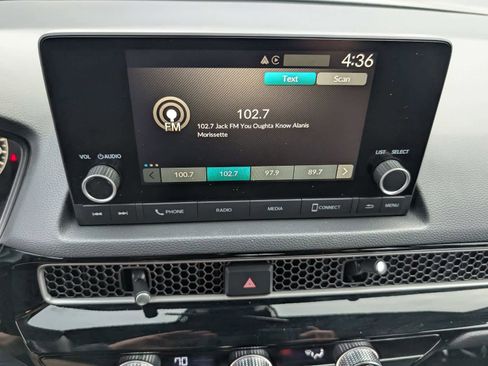 Certified 2025 Honda Civic Sport image 24