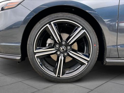 New 2026 Honda Accord SE image 12