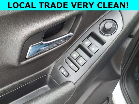 Used 2016 Chevrolet Trax LS image 15