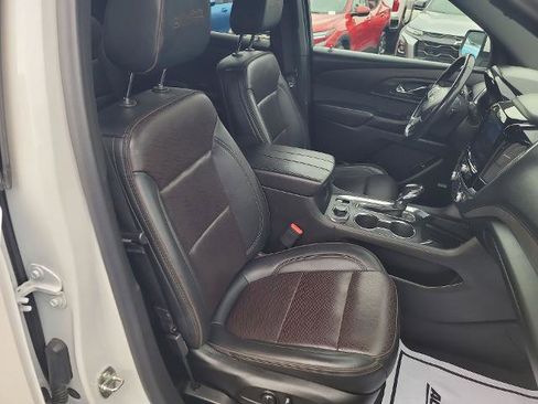 Used 2022 Chevrolet Traverse High Country image 28