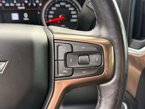 Used 2021 Chevrolet Silverado 1500 High Country w/ Z71 Off-Road Package AWD/4WD image 17