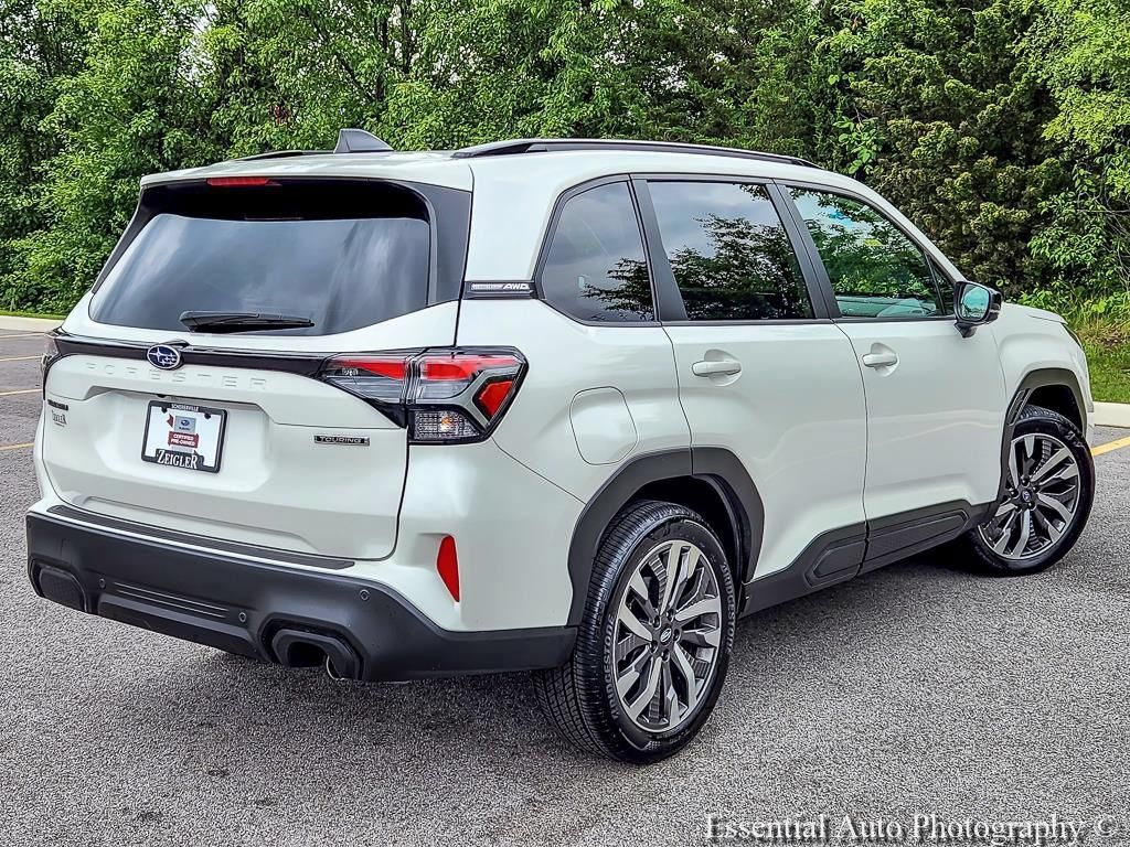 Used 2025 Subaru Forester Touring AWD/4WD image 7