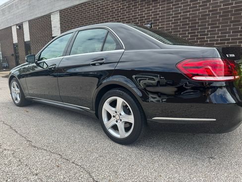 Used 2014 Mercedes-Benz E 350 4dr Sdn E 350 Luxury 4MATIC image 29
