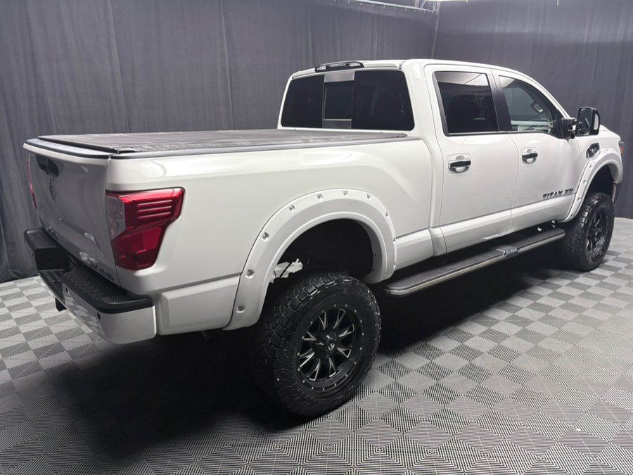 Used 2018 Nissan Titan XD 4x4 Crew Cab SV w/ SV Convenience Package image 6